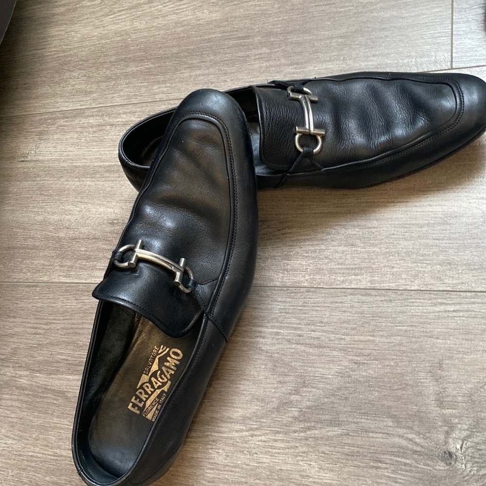 Mens Salvatore Ferragamo dress shoes